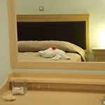 Enalion Suites Λάσση