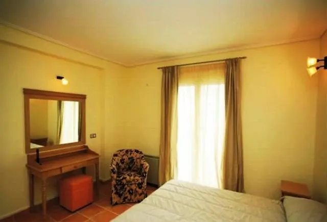 Hotel Enalion Suites 3*