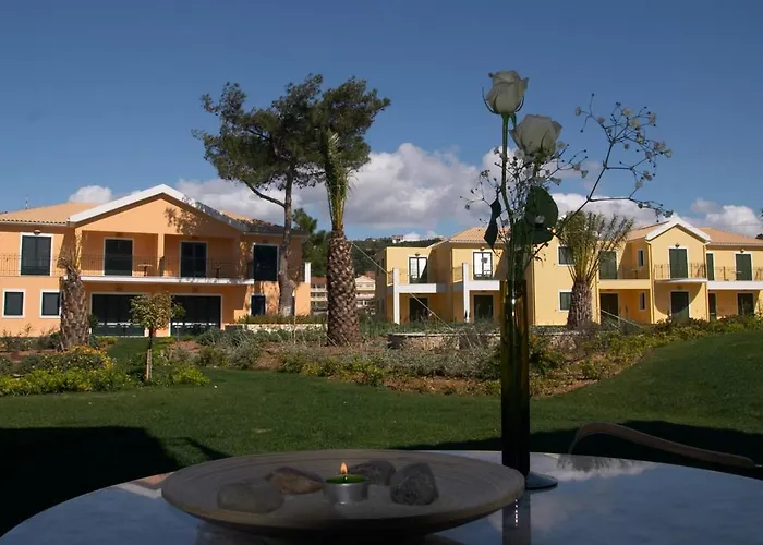 Hotel Enalion Suites 3*